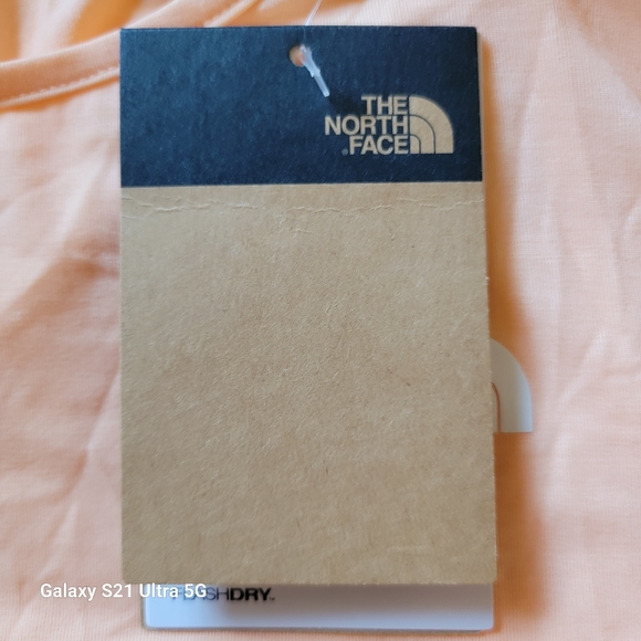 The North Face Womens Wander Crossback Cropped Tank Top Apricot Ice 1X NWT - Picture 7 of 10